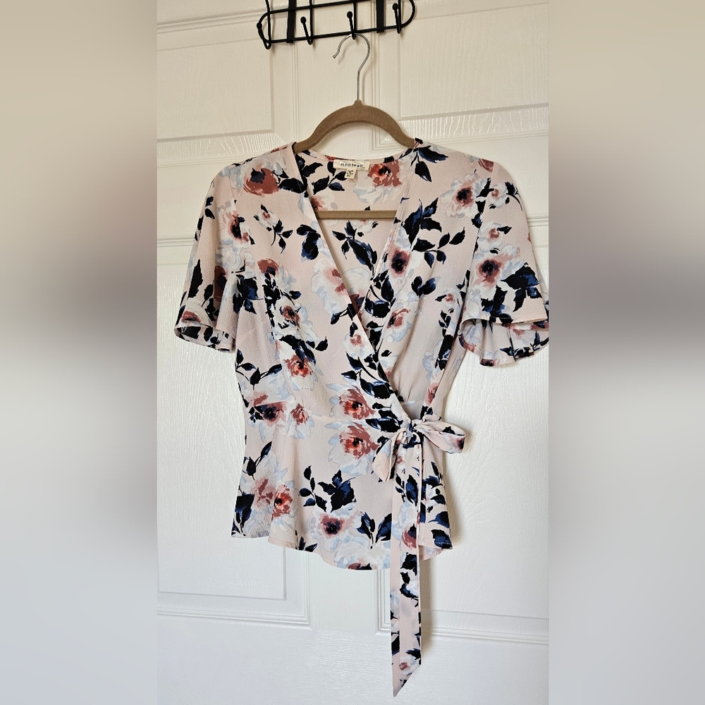 Monteau Floral Wrap Top - Cream and Blue